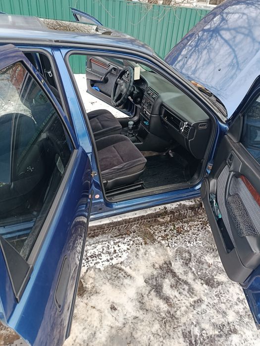 Опель Вектра А 2.0і