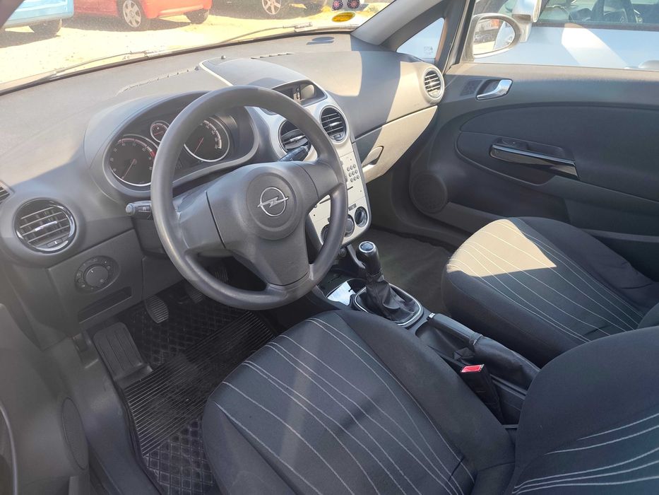 Opel Corsa D* 2007 rok *  1.0 benz. - OPŁATY NA ROK