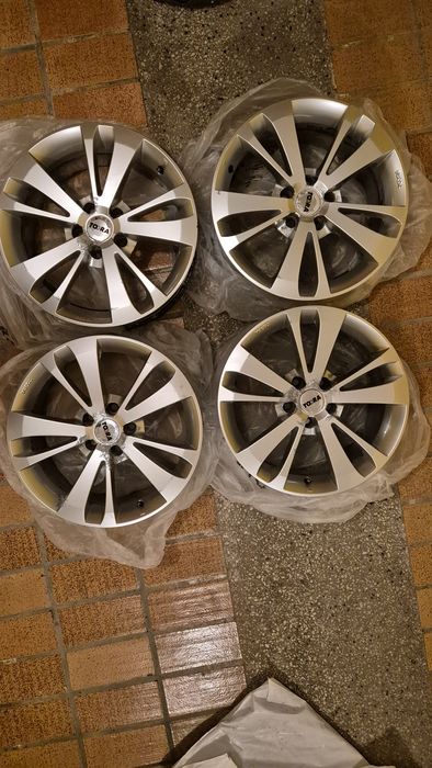 Alufelgi 17" Toora T585 5x110 ET40 7.5J
