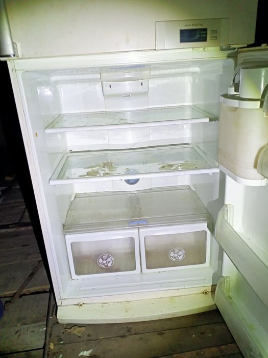 Продам холодидльник Samsung no frost