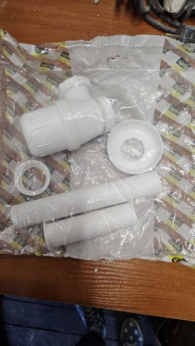 Syfon butelkowy umywalkowy