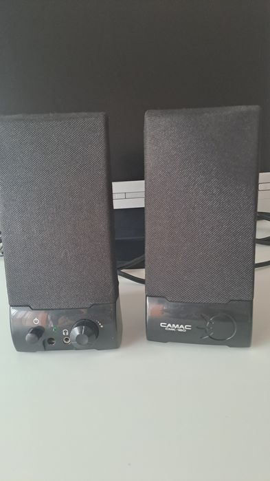 Monitor HPL1906 + colunas CAMAC. A funcionar na perfeição.