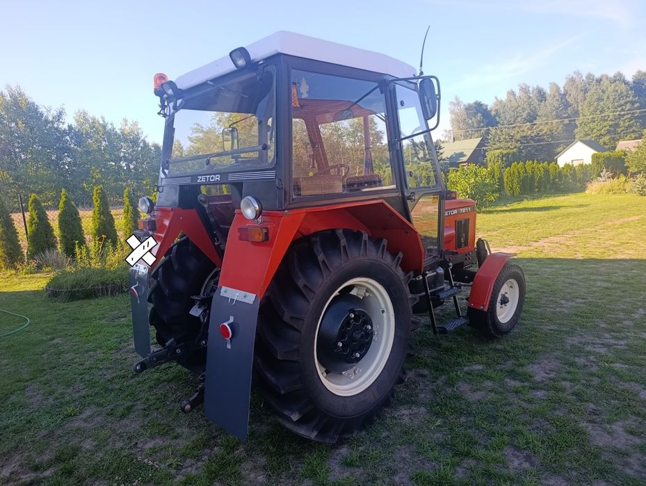 Ciągnik rolniczy Zetor 7211