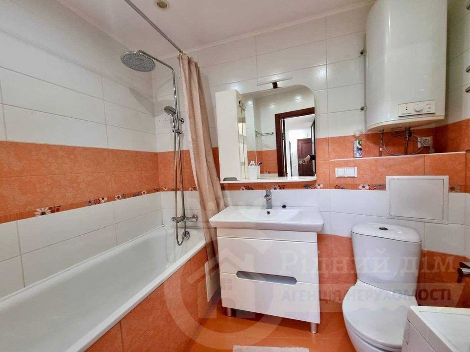 Продаж 3К квартири м.Українка вул.Соснова