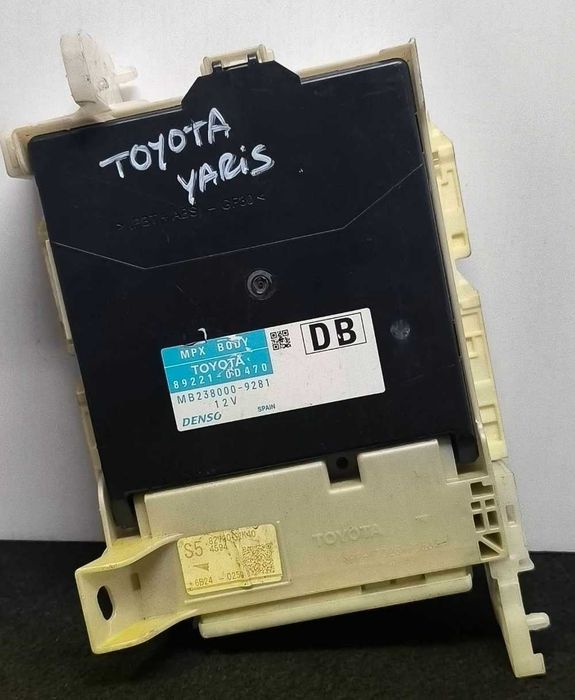 Caixa Fusíveis / SAM / BSI 82730-52K40 - TOYOTA YARIS
