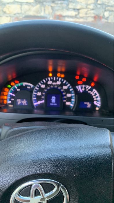 Тойота камри гибрид