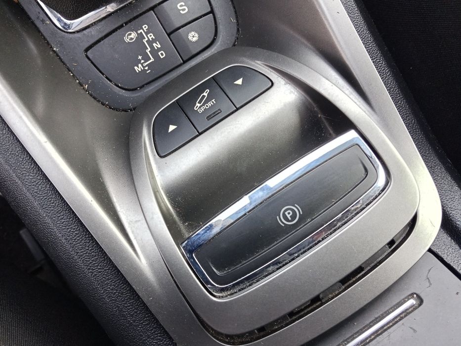 Przycisk hamulca ręcznego elektrycznego citroen C5 x7 III