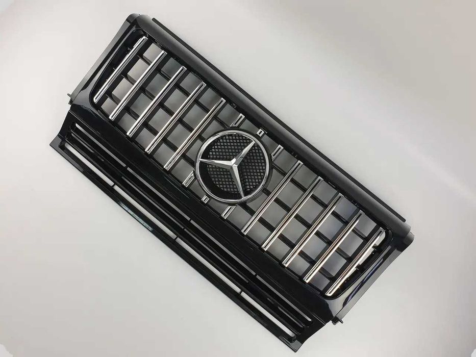 Решетка радиатора mercedes G W463 1990-2018год.GT стиль(Chome Black)