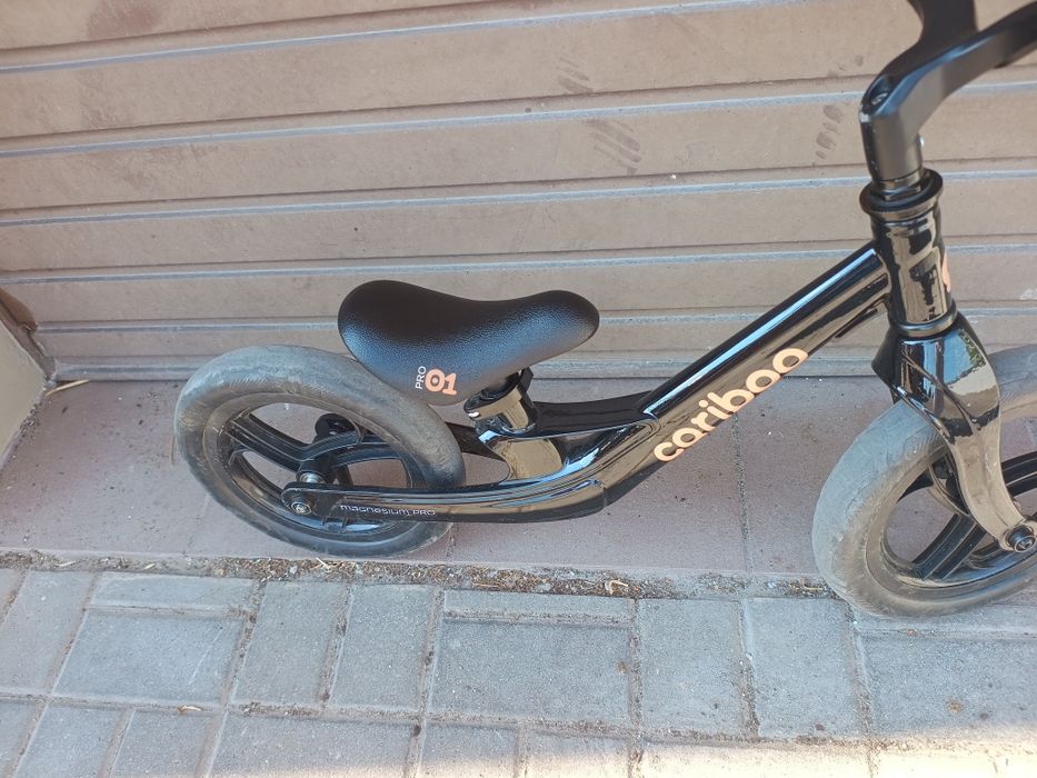 Rowerek biegowy caribo