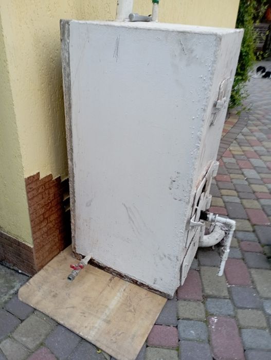 Котел газ дрова в робочому стані