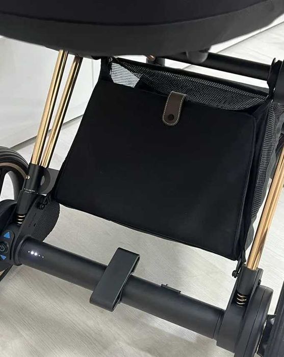 Cybex е-Priam 4 Black 3 в 1