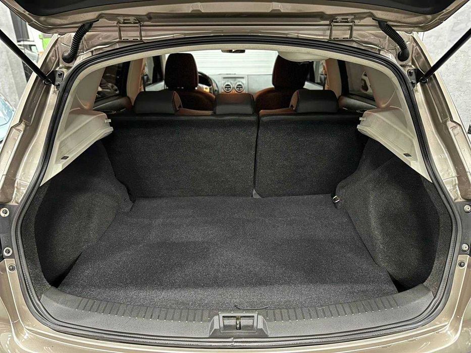 Продам NISSAN QASHQAI 2011 року