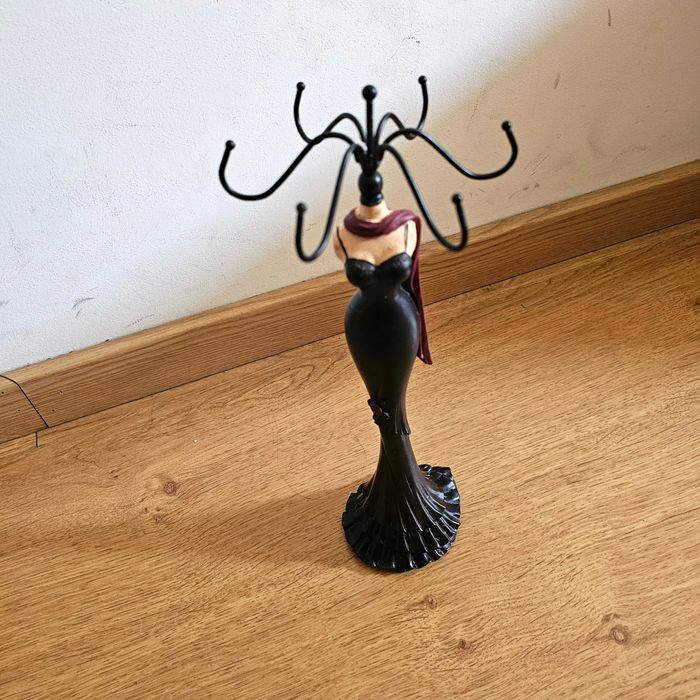 Manequim Porta-Jóias