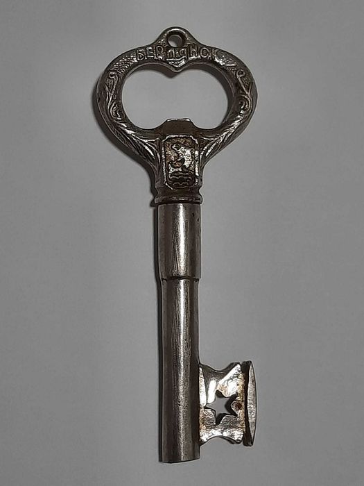 Ключ - штопор. Бердянск.