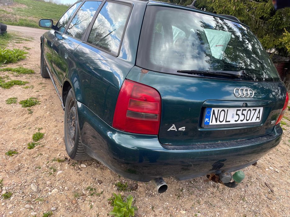 Audi A4 Avant 1.8 Benzyna Hak