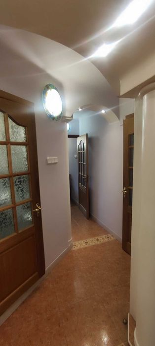 Центр, метро Золоті ворота, Львівська площа , Бульварно-Кудрявська  6.