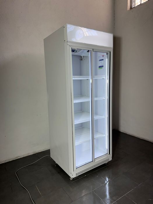 Witryna chlodziarka lodowka 90 cm do napoi i nabialu