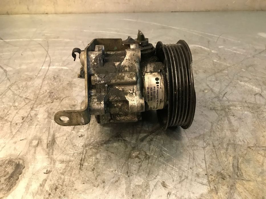 BOMBA DE DIRECÇÃO / DIREÇÃO ASSISTIDA PEUGEOT 407 607 2.7HDI
