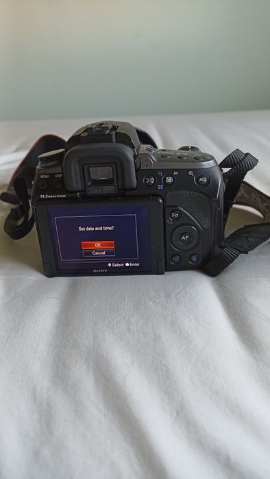 Câmera Sony DSLR A550l