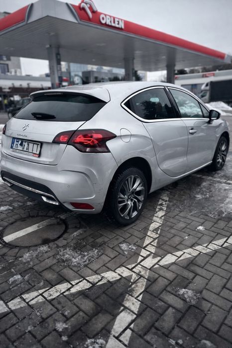 Citroen DS4 1.6 HDI Najbogatsza Wersja Skóra Navi Stan BDB
