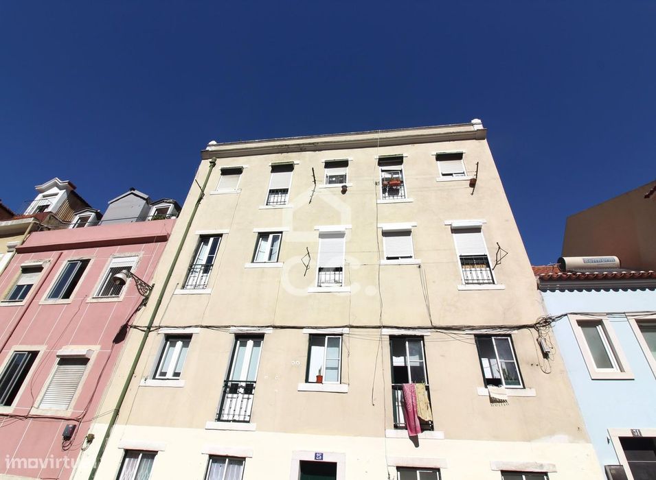 T1 remodelado para arrendar, em Alcântara