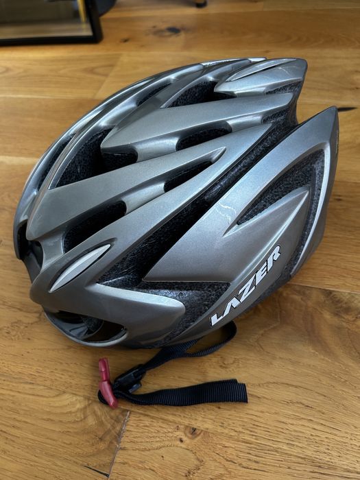 Kask rowerowy srebrny Lazzer