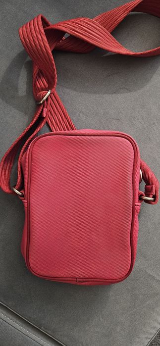 Torebka damska firmy Lacoste