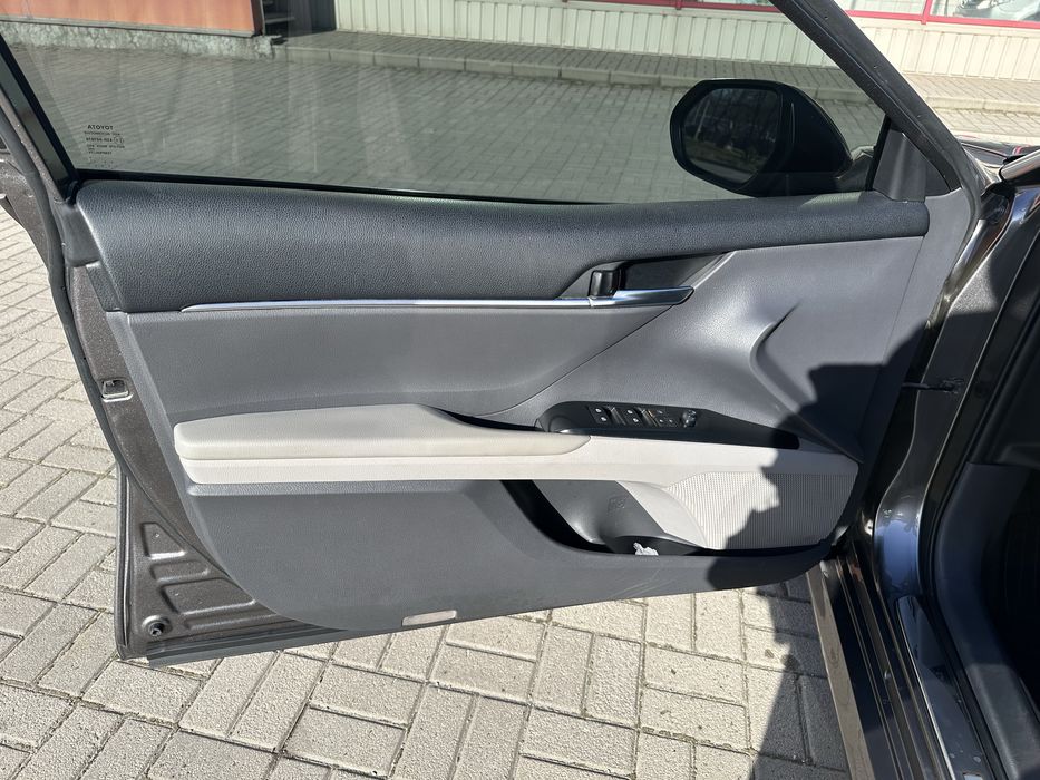 Toyota Camry 70 2018
