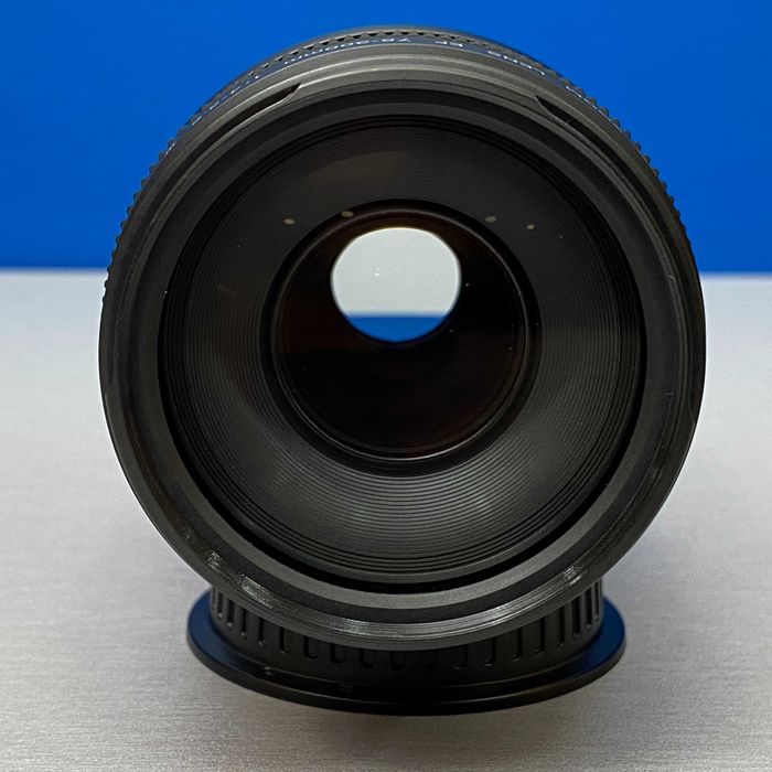 Canon EF 75-300mm f/4-5.6 III
