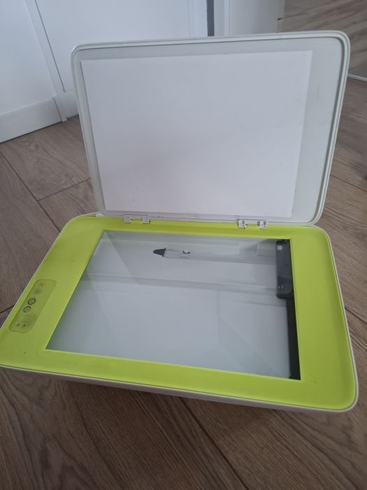 urządzenie wielofunkcyjne HP DeskJet Ink Advantage 2135.