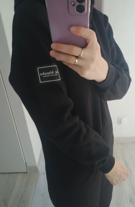 Sukienka tunika czarna ocieplana z kapturem La Blanche 36