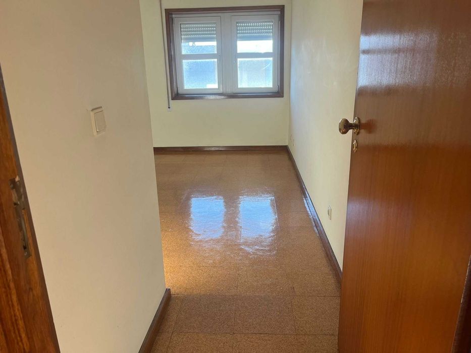 Apt T3 para arrendar na Travessa das Condominhas - Porto