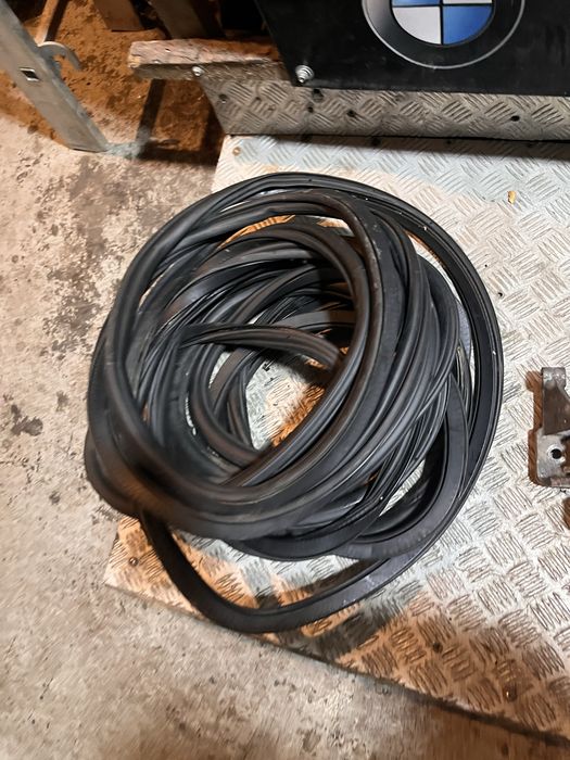 Vw crafter ll 7C0 uszczelki drzwi doka