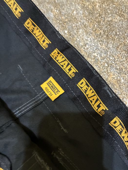 (40/31)Професійні робочі штани DeWalt розмір 56