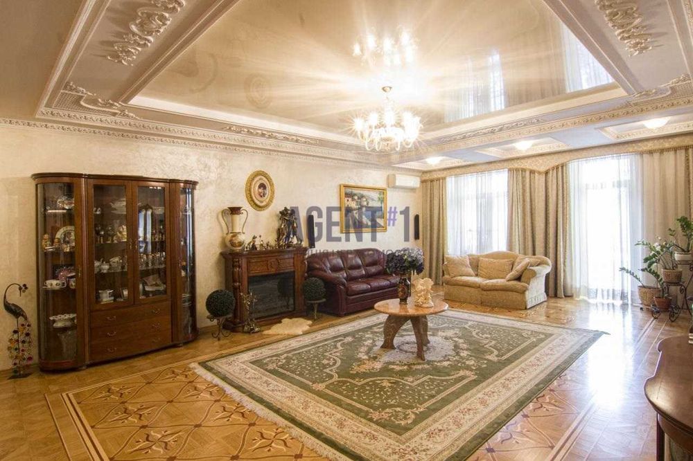 Продаж просторої 3-кімн. квартири в ЖК Чайка