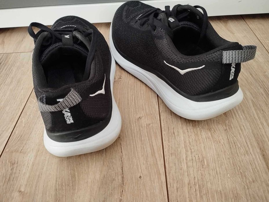 Hoka Hupana Flow Wide buty do biegania size 40 i 2/3