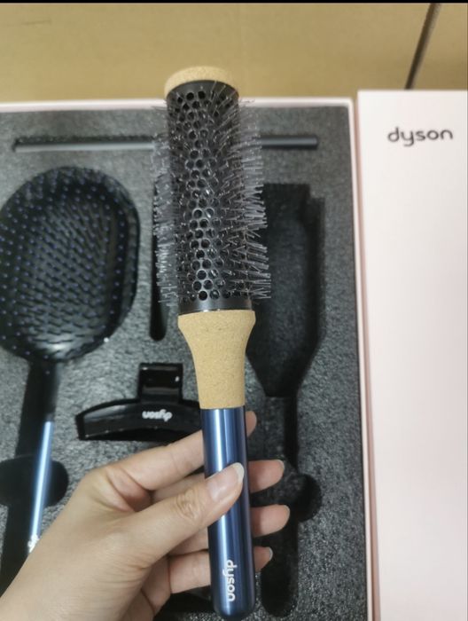 Преміальний подарунковий набір для волосся Dyson