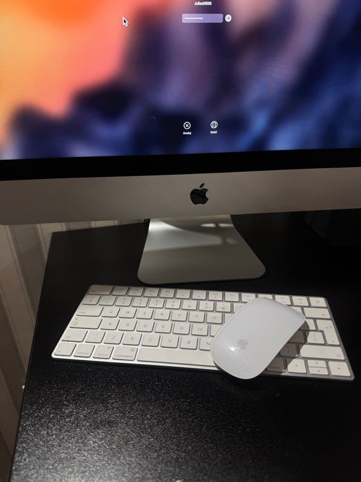 Komputer iMac 21,5’ 2014 rok