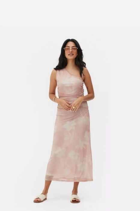 Нове плаття Primark