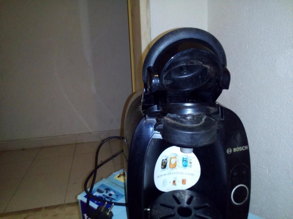 Vendo máquina café Tassimo Bosch