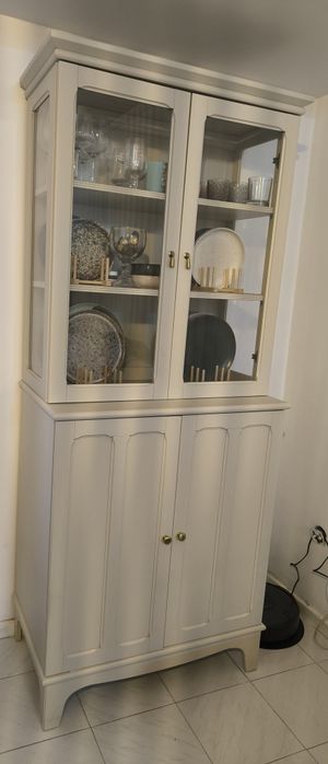 Vitrine Bege Ikea