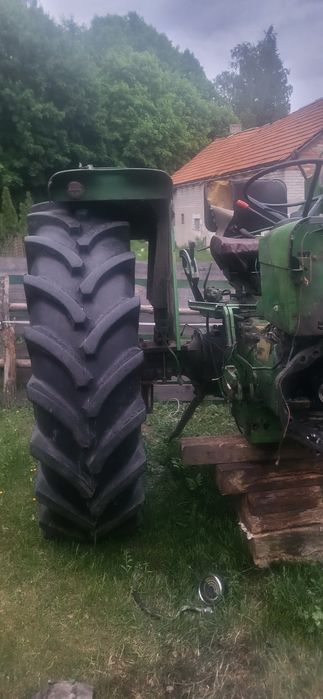 Sprzedam cześci od john deer 2130
