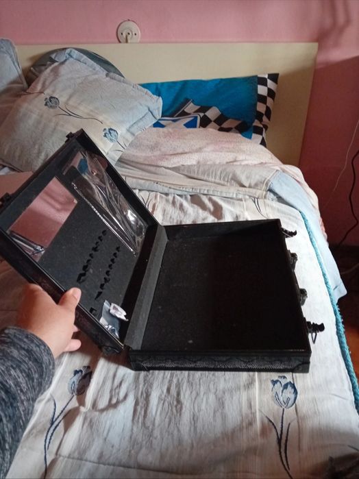 Caixa de maquilhagem