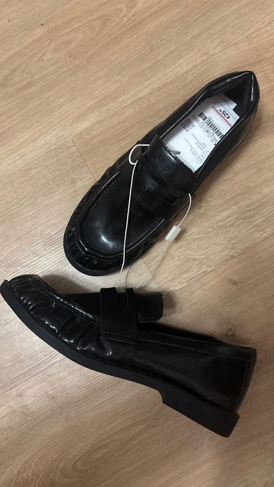 Нові шкільні туфлі лофери Zara 34р (21.6 см)
