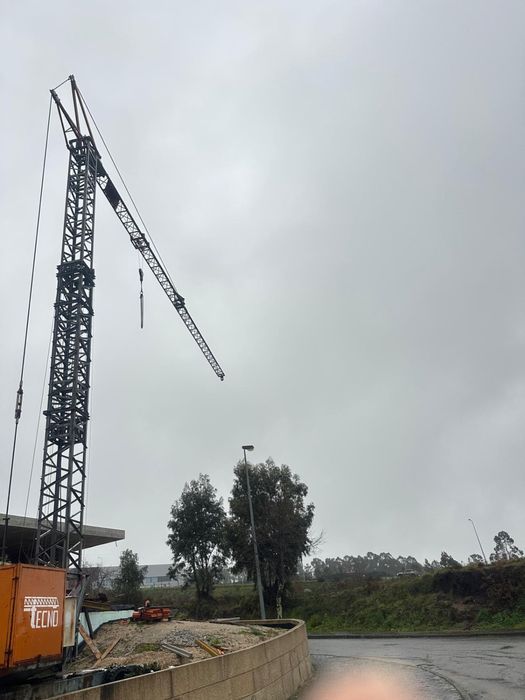 Grua de construção