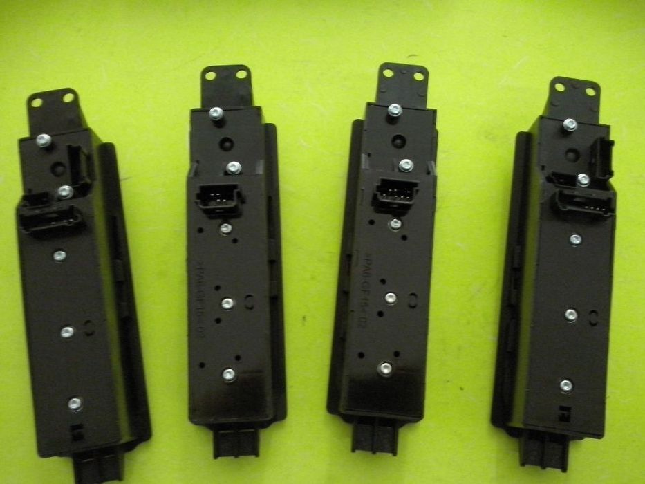Interruptor de Comando dos vidros Mercedes Vito e Sprinter (Novos)
