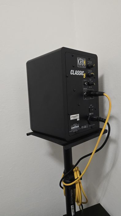 Monitores de estudio Krk Classic 5