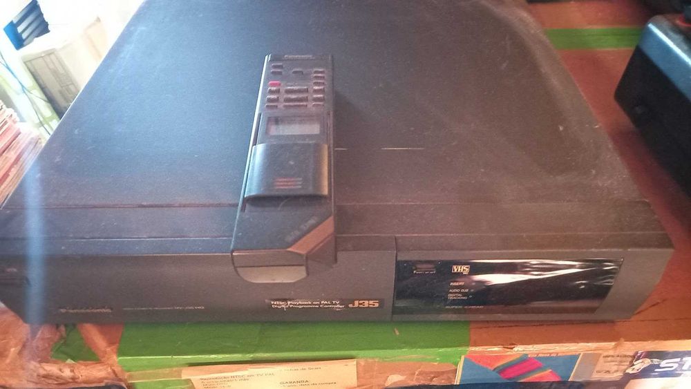 Leitor Vídeo VHS Panasonic NV-J35 HQ + Comando Original