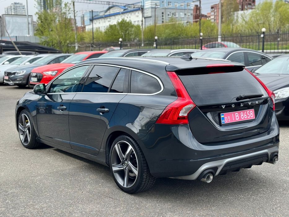 VOLVO V60 R-DESIGN SUMMUM автомат ВІДЕО ВІДЕО