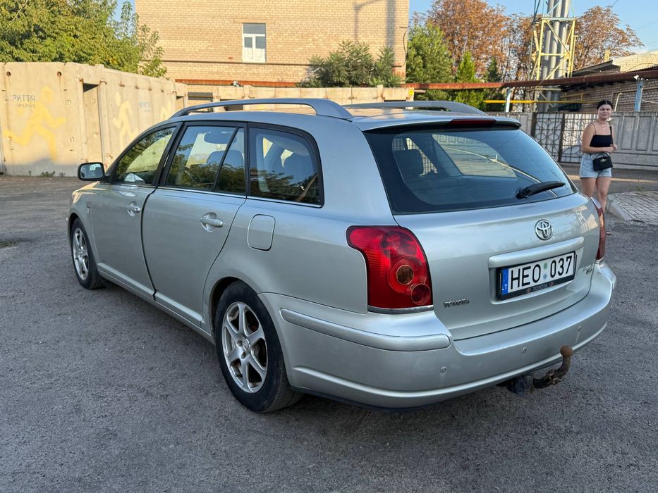 Тойота авенсис 2.0 д механіка